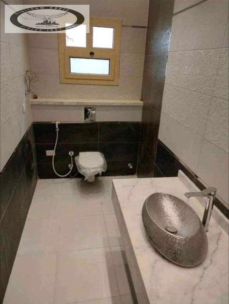 13 bfda17a3-8a48-4fdf-b85d-165bfe0bccef. jpg