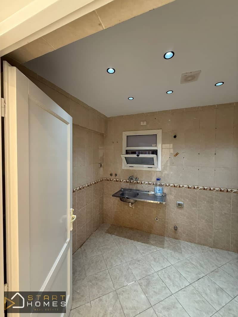 16 WhatsApp Image 2025-12-08 at 12.10. 01 PM (1). jpeg