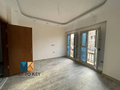 3 Bedroom Flat for Sale in Sheikh Zayed, Giza - 565645511_122143350182920514_6905017763940952889_n. jpg 3 Bedroom Flat for Sale in Sheikh Zayed, Giza - 565645511_122143350182920514_6905017763940952889_n. jpg