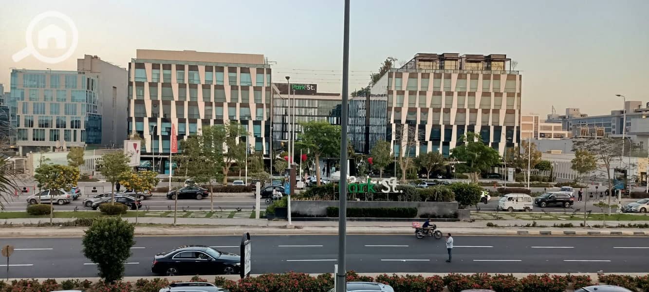 10 WhatsApp Image 2024-12-01 at 5.38. 38 PM. jpeg