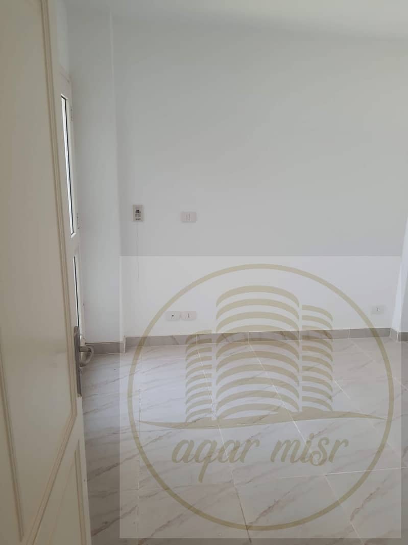 5 WhatsApp Image 2025-12-06 at 11.15. 18 PM. jpeg