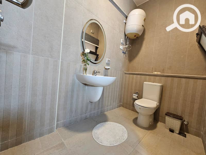 16 WhatsApp Image 2025-12-07 at 10.16. 12 PM. jpeg