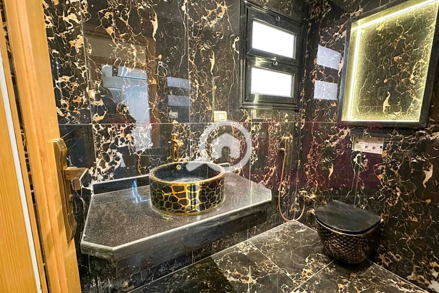 12 IMG-20251206-WA0084. jpg