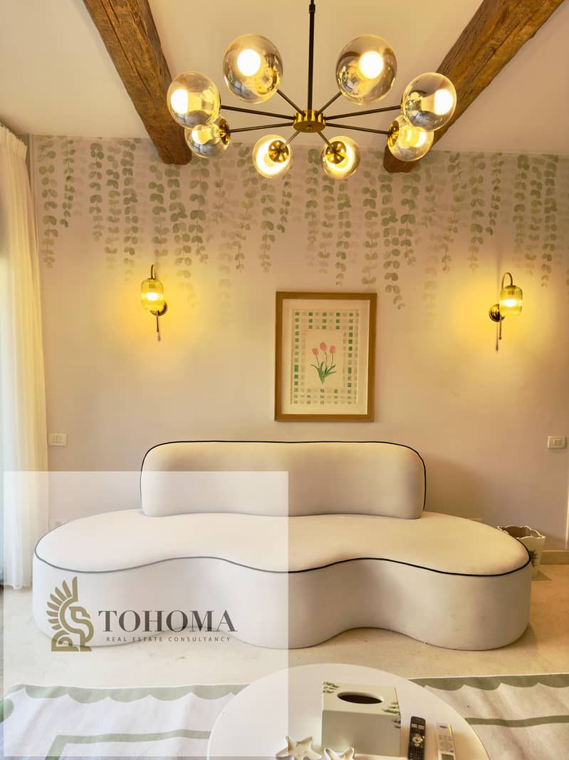 2 168b7ff0-0a5f-48d1-bfb1-fbf7b7bd4e84. jpg