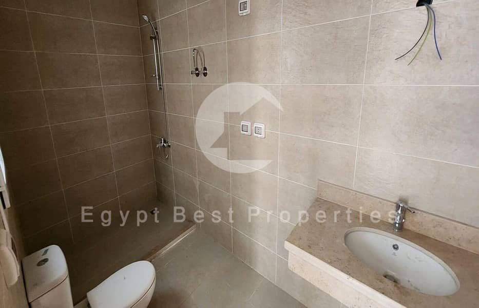 14 e49af3b1-978a-4062-9136-c16133ca993b. jpeg