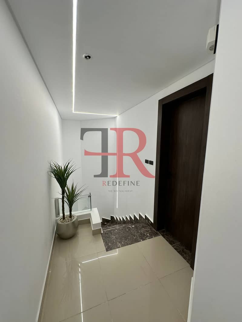 10 WhatsApp Image 2025-12-08 at 1.22. 57 PM (1). jpeg