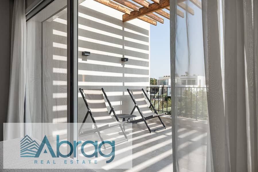 21 WhatsApp Image 2025-12-08 at 13.28. 03_13e2eeab. jpg