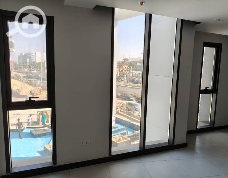 4 WhatsApp Image 2025-10-29 at 18.50. 30_511799b8. jpg