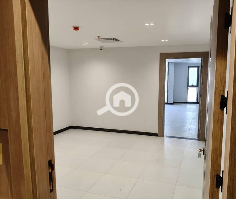 7 WhatsApp Image 2025-10-29 at 18.50. 32_072370c0. jpg