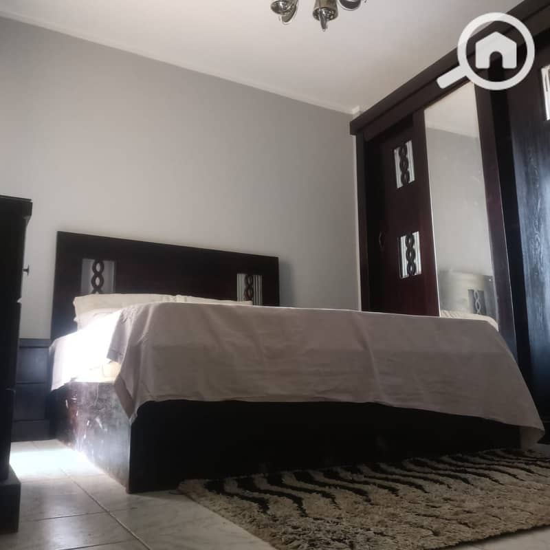 f4e80bc9-57f5-475e-9147-859cb5e4f5bd. jpg f4e80bc9-57f5-475e-9147-859cb5e4f5bd. jpg