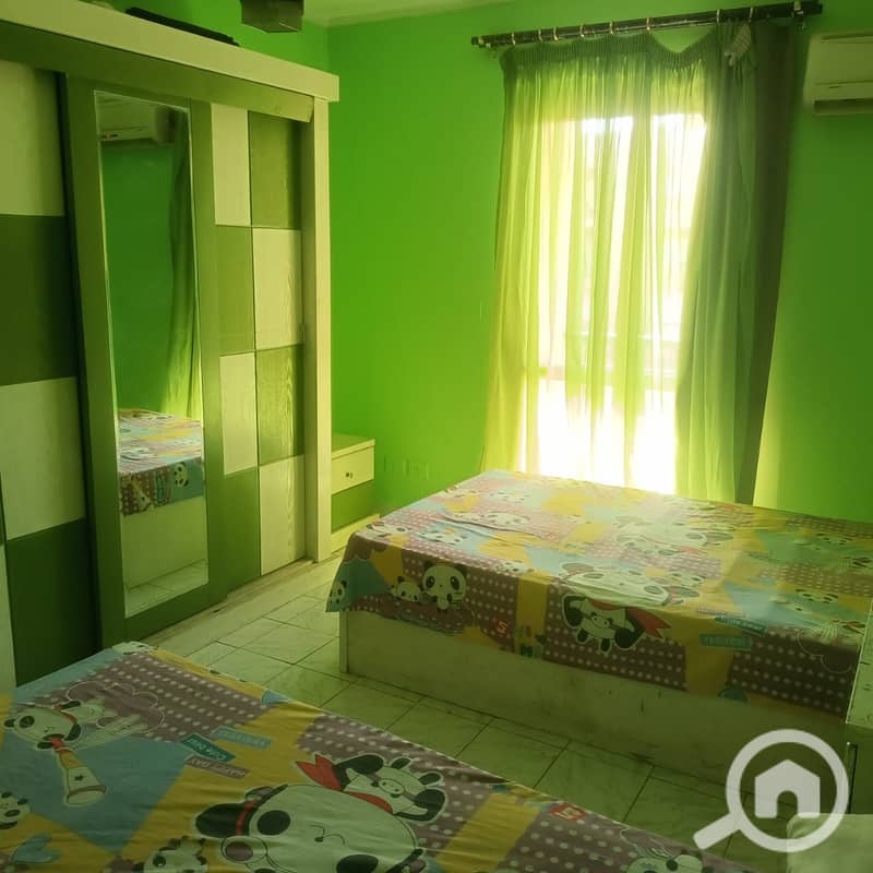 4 347f3071-be85-4330-8f2e-96670d1920da. jpg