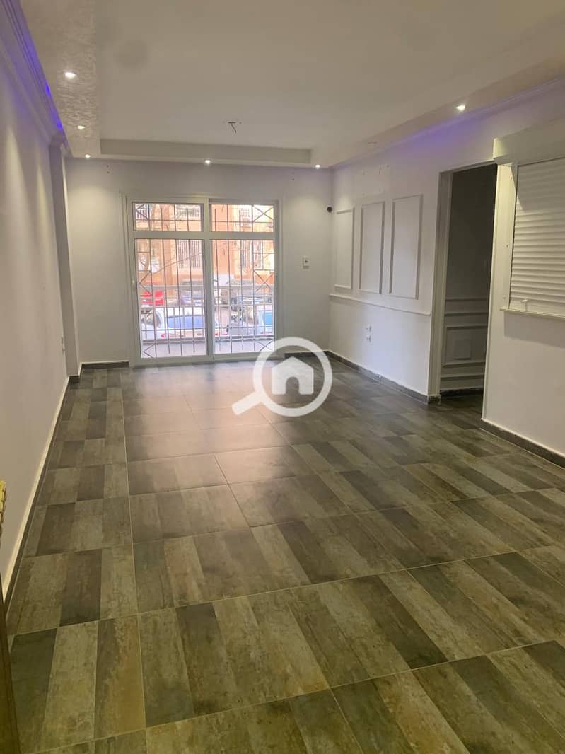 12 cb2b42ba-0bbc-455e-ac05-e126bfe26c90. jpg