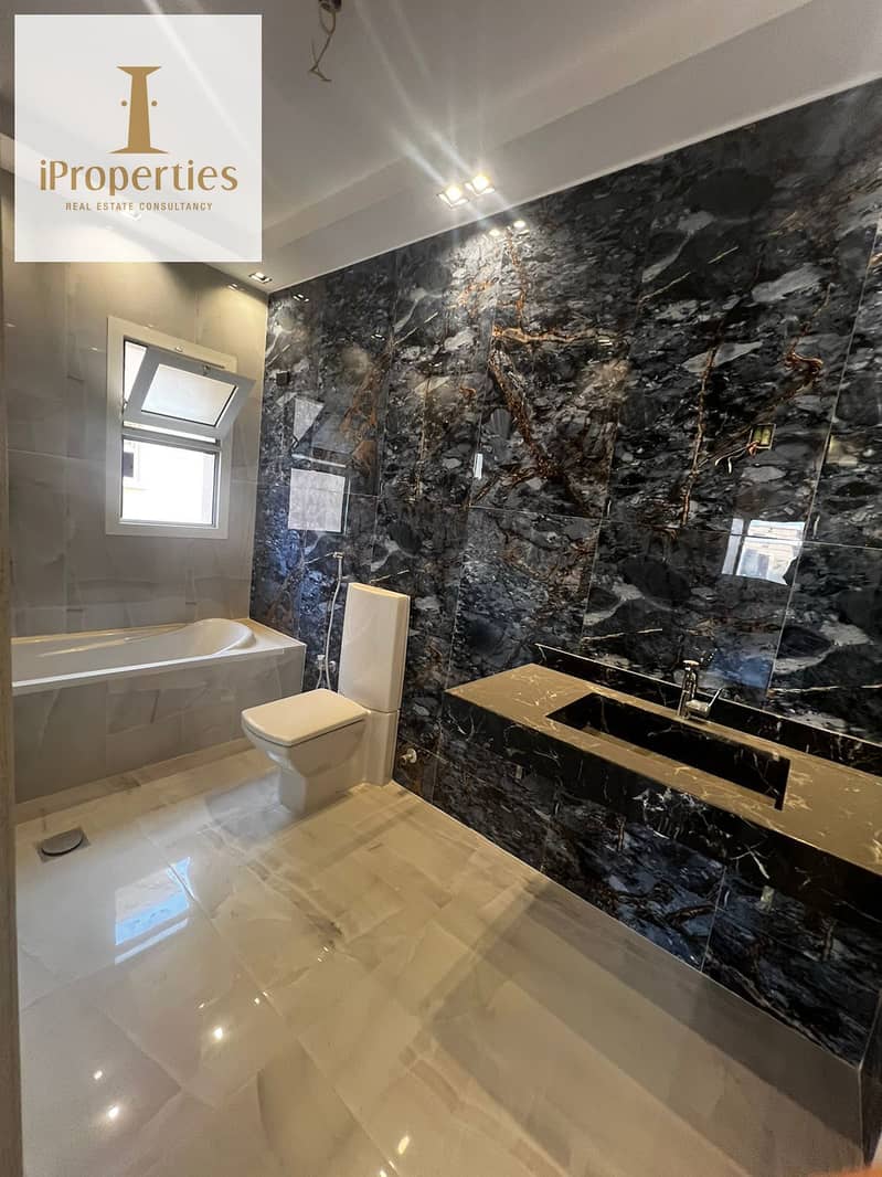 6 95f7c87a-e418-4128-bd6c-9306e37e40ae. jpeg