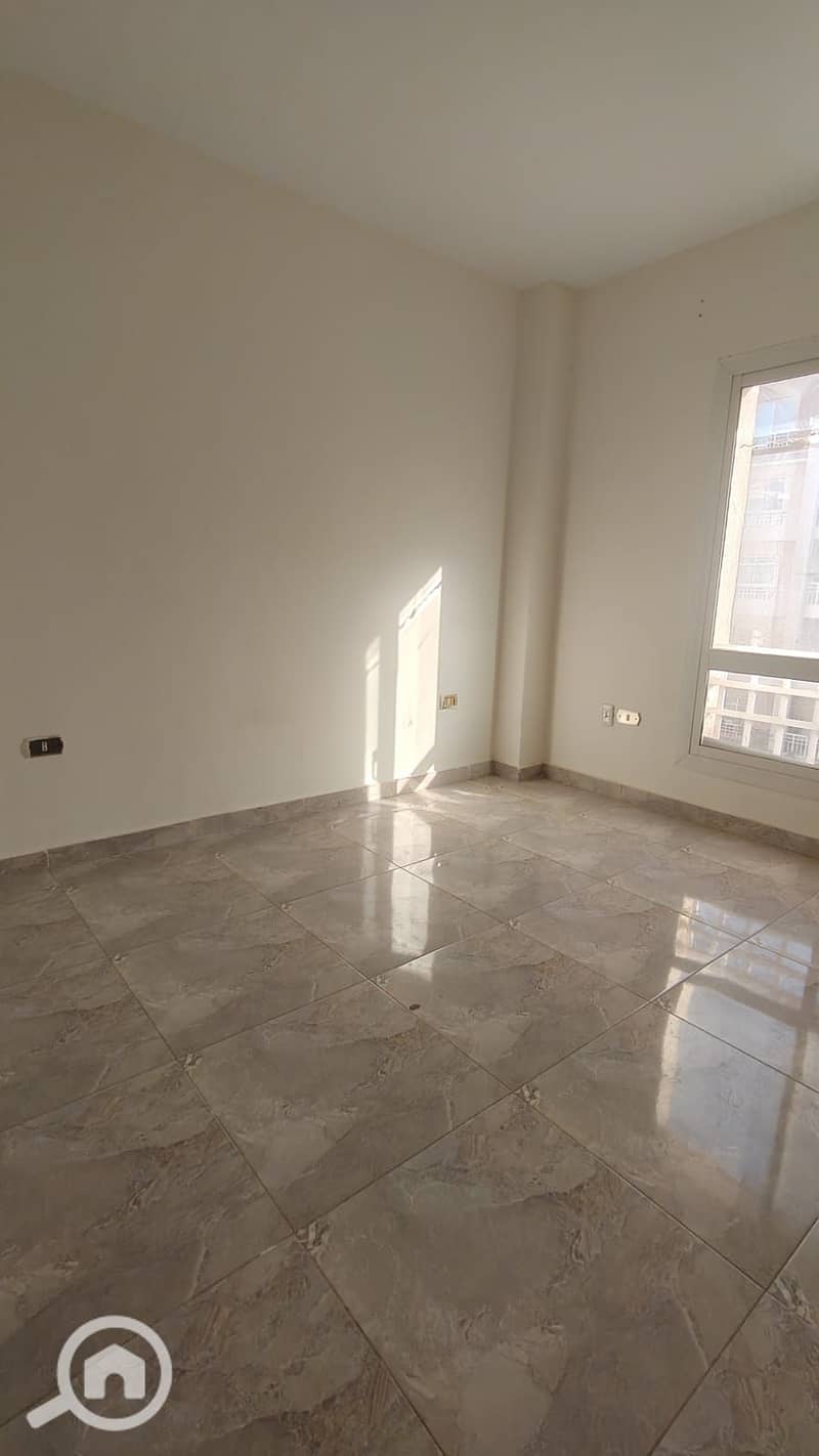 6 WhatsApp Image 2025-12-08 at 1.58. 22 PM. jpeg