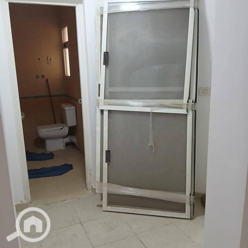 6 5d3567d9-33e7-4bb1-88e6-85c920b0e38b. jpg