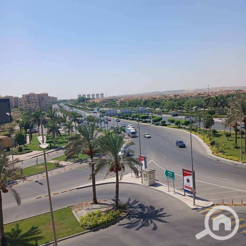 7 6f9420a9-ec79-4385-a559-5dde6f90235f. jpg