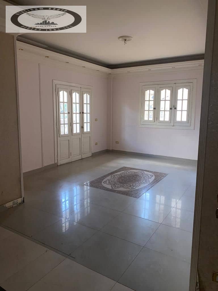 8 9d653e13-e2d2-455d-bbb8-f84e097c81cb. jpg