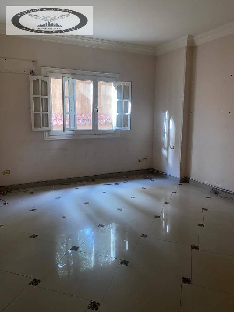 10 4aeabcb2-b878-4794-8212-c7f10a544c6a. jpg