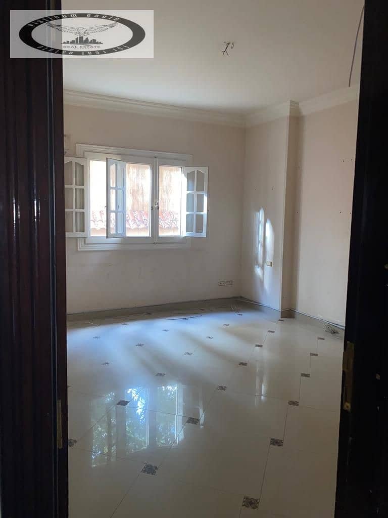 12 fa0a07f2-4529-478b-b032-ee996601a899. jpg