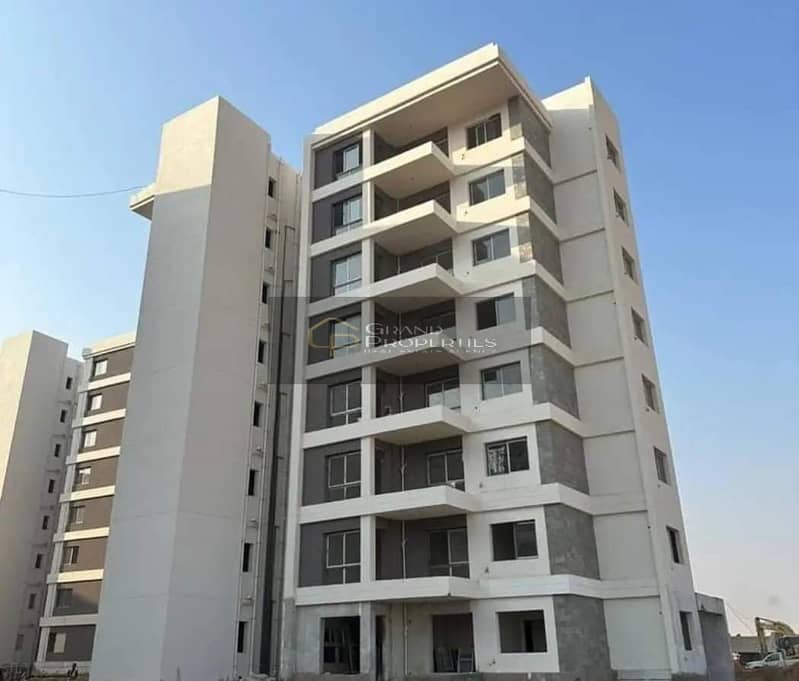 10 0575b645-8507-4705-9e86-46e3aab4d402. jpeg