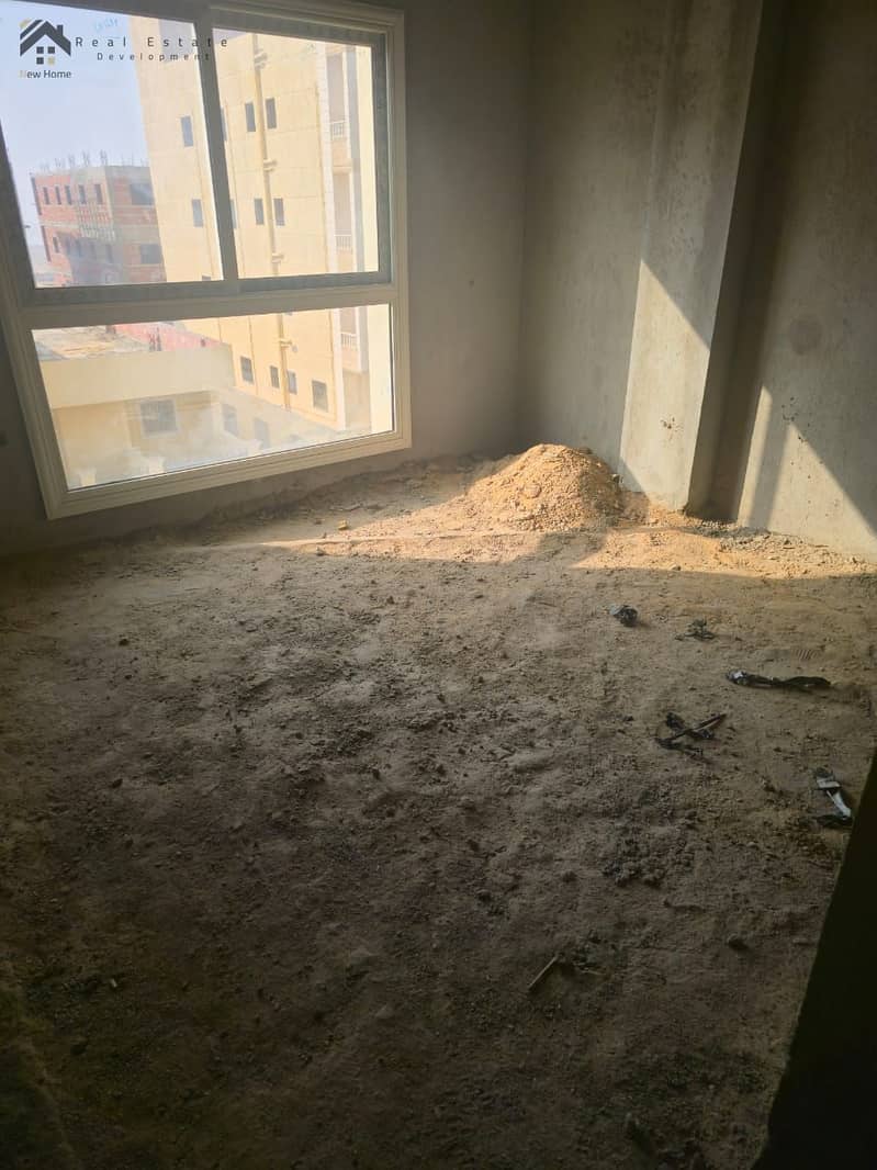 14 WhatsApp Image 2025-11-09 at 11.27. 11_1e8bcfcd. jpg