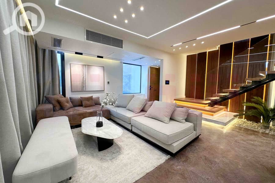 7 WhatsApp Image 2025-09-07 at 1.48. 41 PM (1). jpg