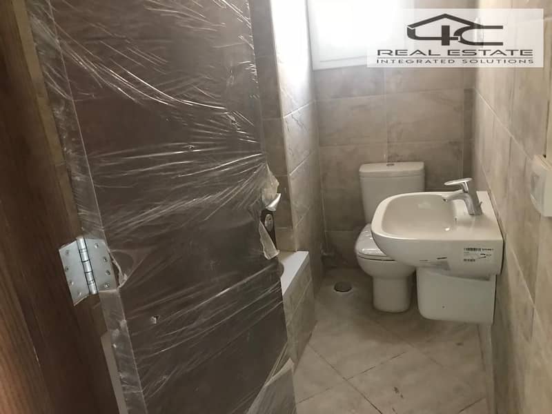 13 WhatsApp Image 2025-02-12 at 4.01. 40 AM (3). jpeg