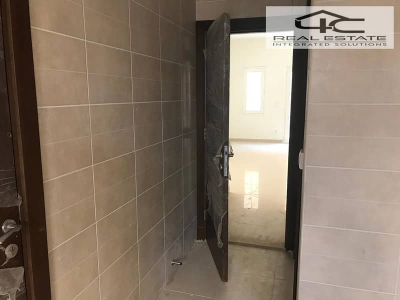 20 WhatsApp Image 2025-02-12 at 4.01. 42 AM. jpeg