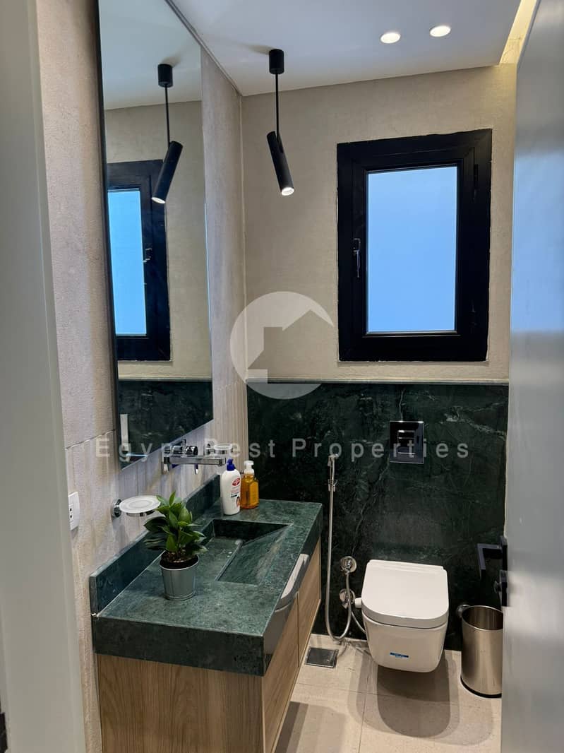 13 8a40e486-c247-421c-b6de-688ad5c7d4c5. jpeg