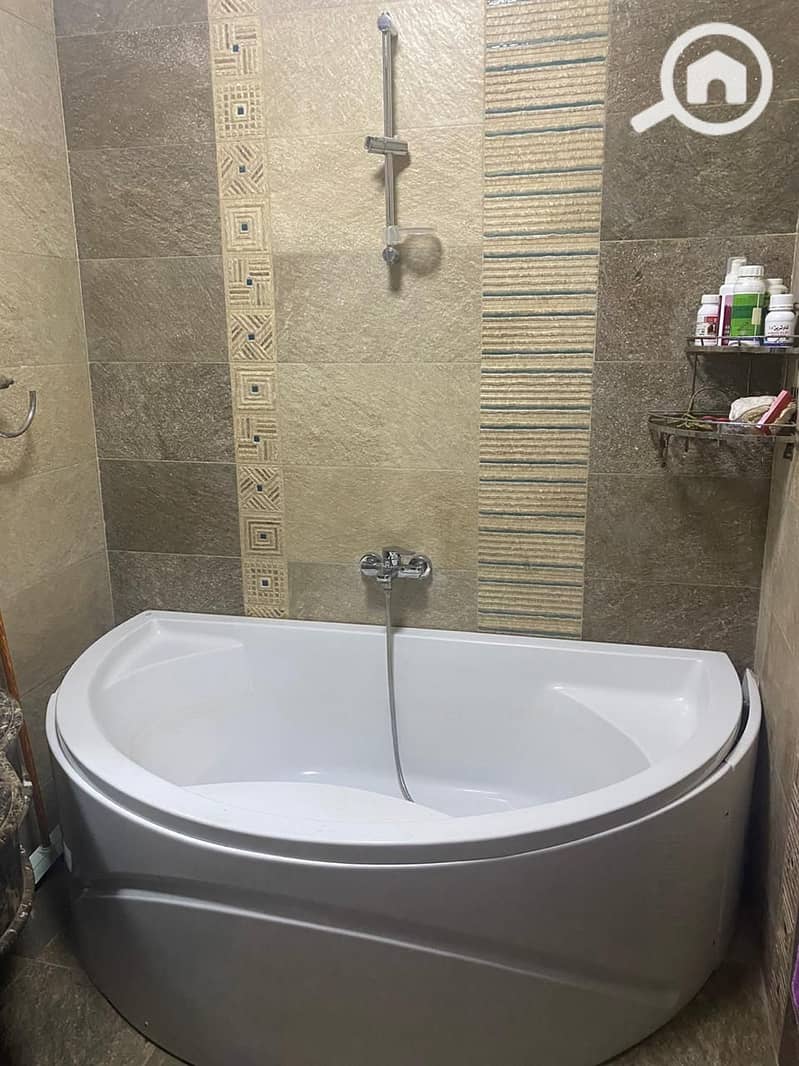 2 WhatsApp Image 2025-11-23 at 08.39. 45 (1). jpeg