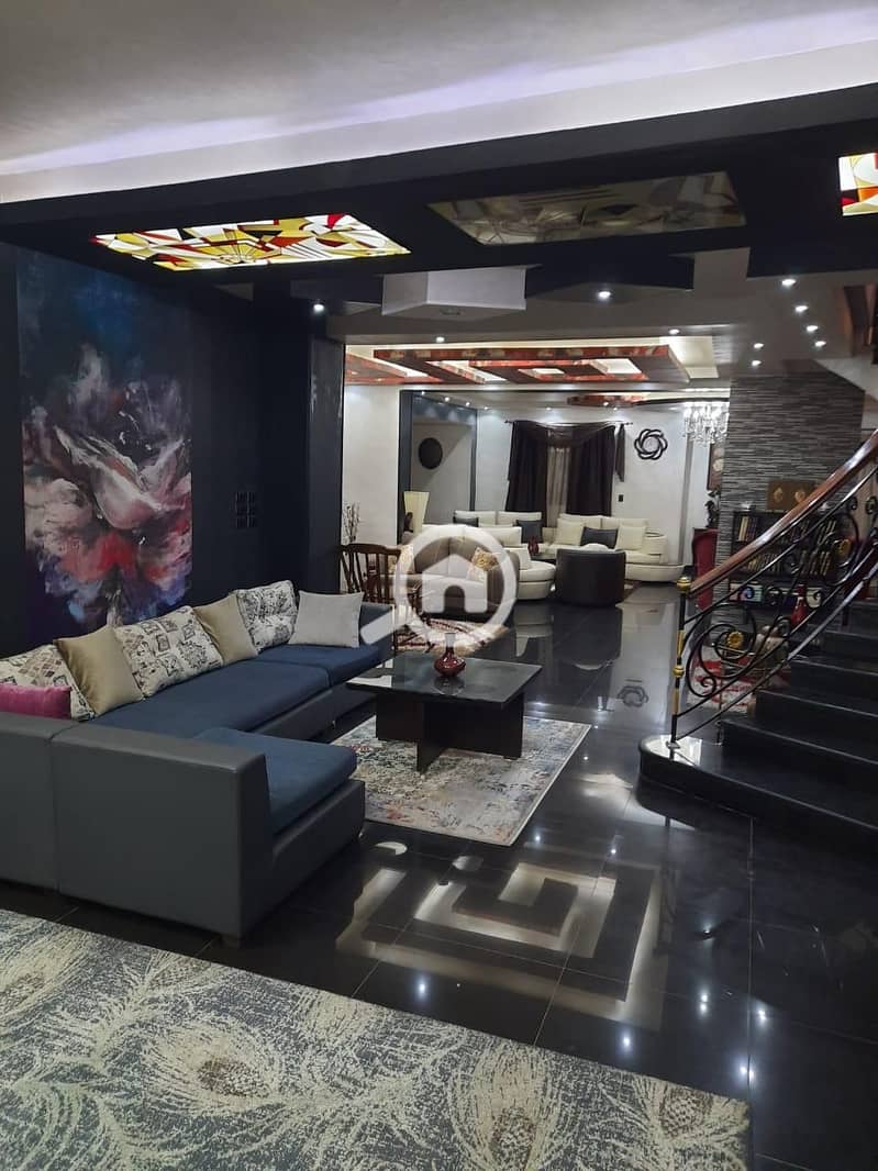 30 WhatsApp Image 2025-11-23 at 08.39. 54 (2). jpeg