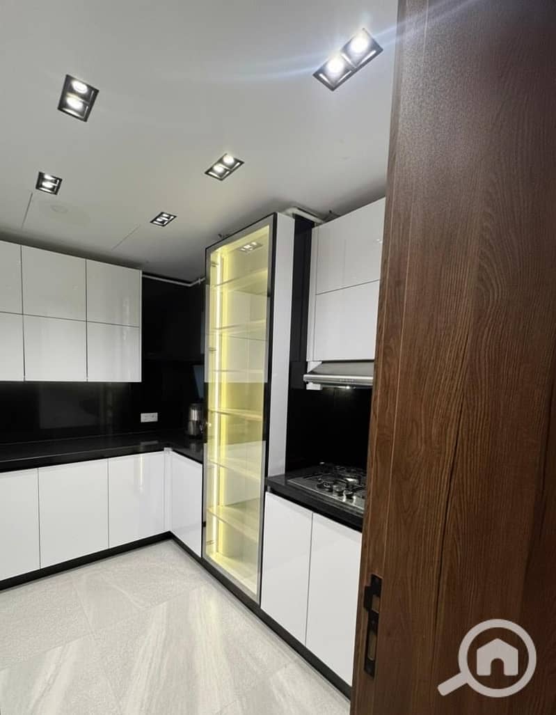 6 WhatsApp Image 2025-12-08 at 10.52. 17 AM (1). jpeg