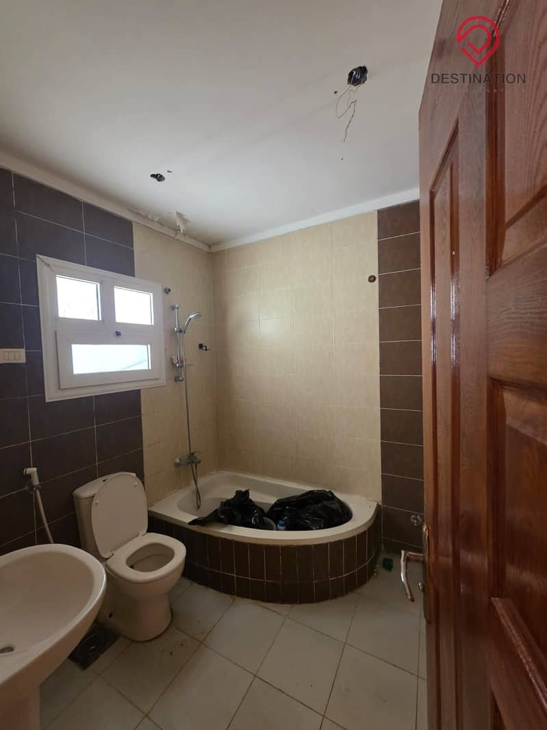 2 0d5c0c3b-d4a5-4315-b45e-046b51128dc3. jpg