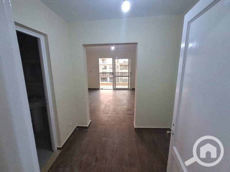 3 6a832d4c-b18a-4f84-99ab-803682efb531. jpg