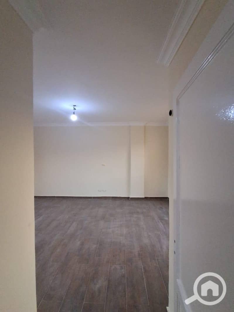 7 9006ee32-e217-41ad-b939-5c6a7c73965e. jpg