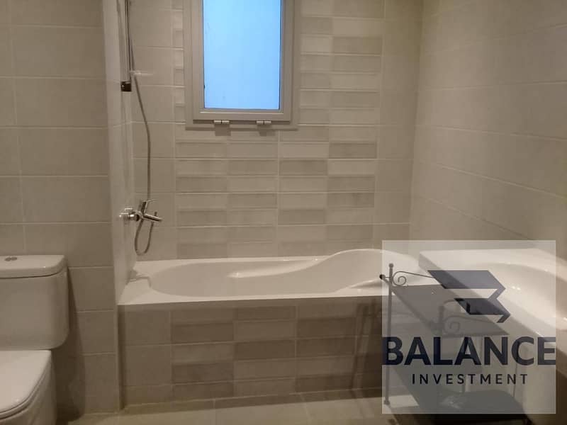 12 a74798c7-8edb-4efb-b809-3e1ac3d39cb2. jpg