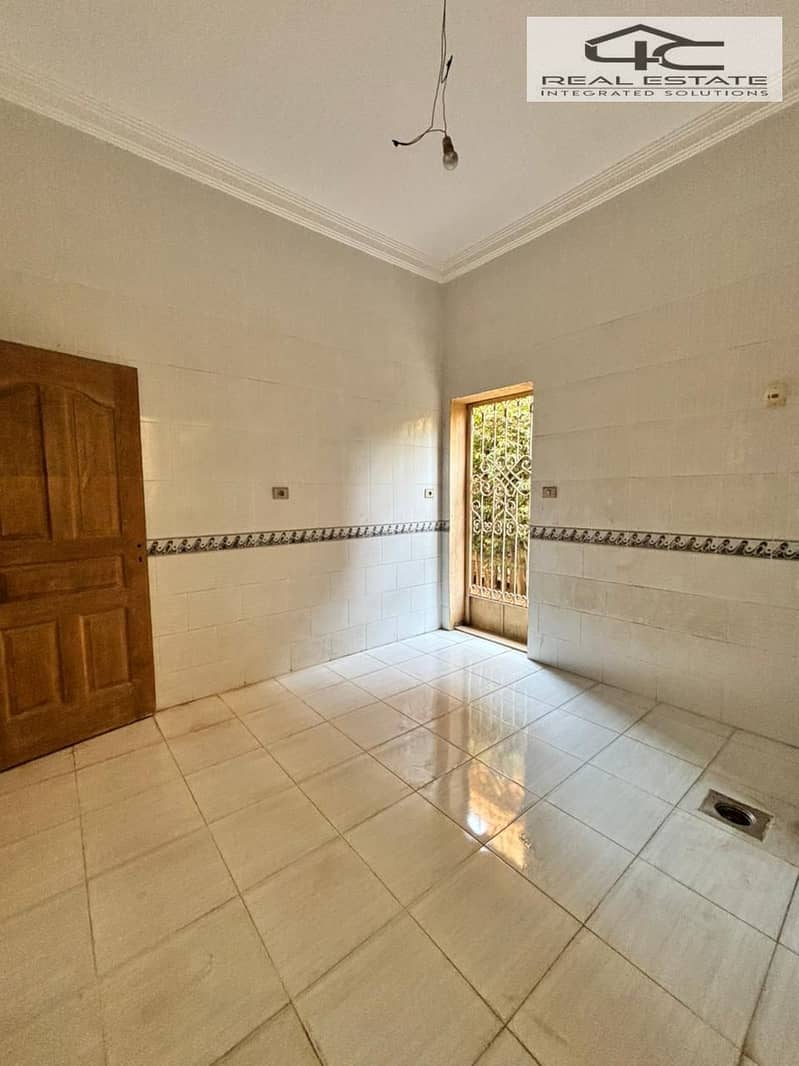 11 WhatsApp Image 2025-12-08 at 13.09. 10 (2). jpeg