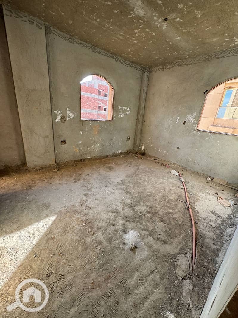 8 b8ce22da-f922-4956-bb4e-dba2fe2a12e0. jpeg