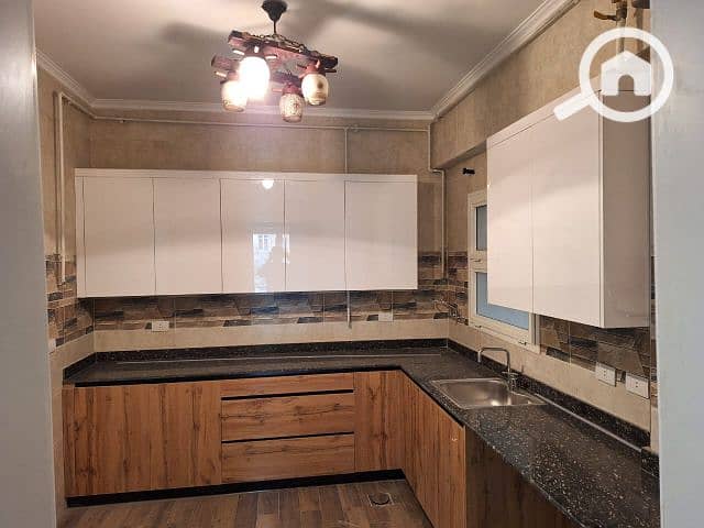 9 WhatsApp Image 2025-12-07 at 17.55. 32_711e5437. jpg