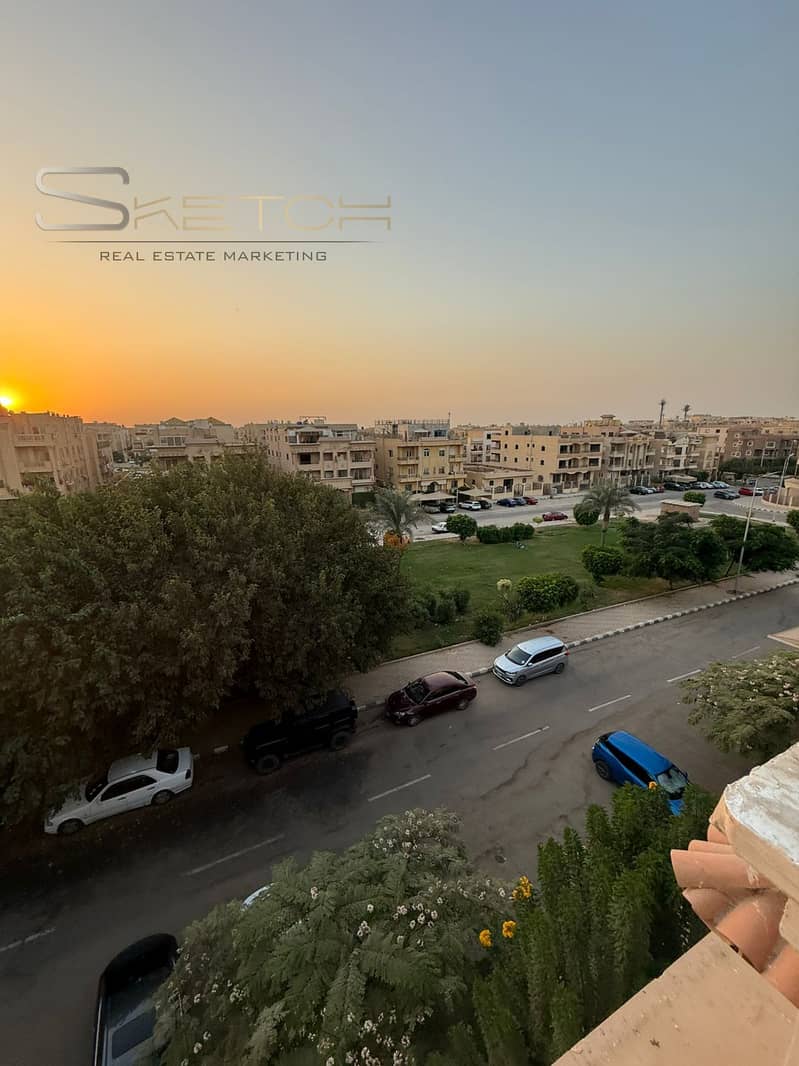 7 50db9bdb-16f8-45c9-a3f8-b58777e11597. jpg