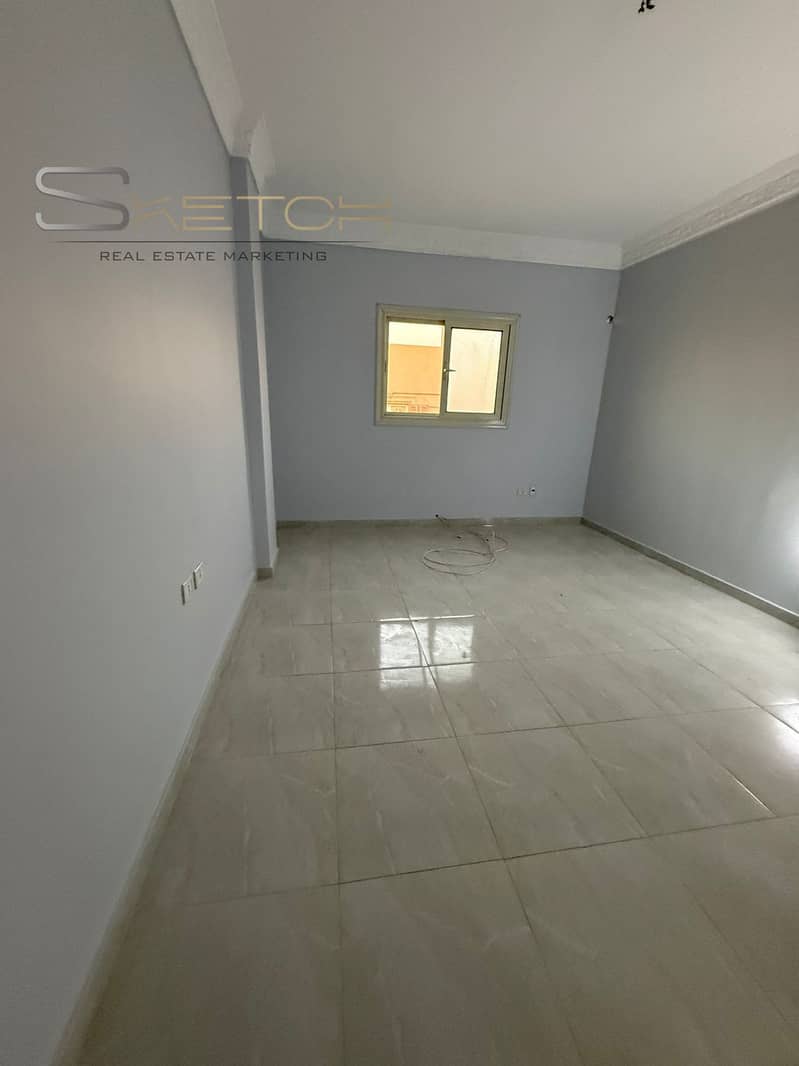 8 63fbd885-871a-438b-b429-605f698aaa33. jpg