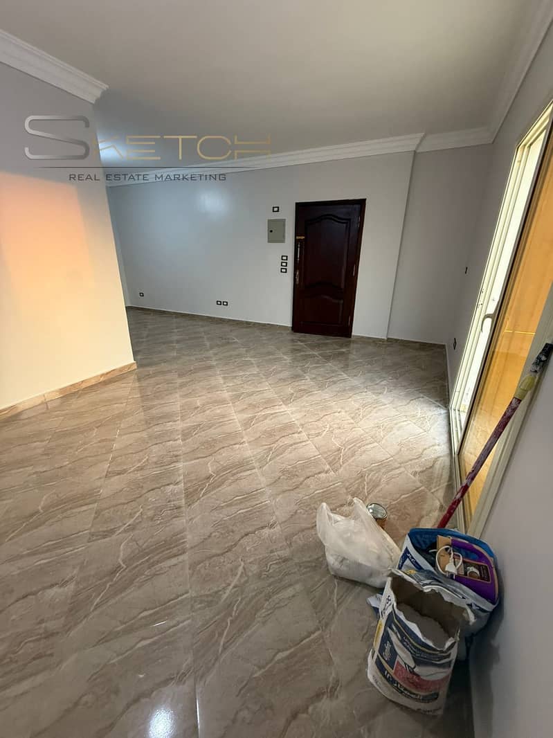 12 5346382a-4900-41ae-b4d7-e1e708034f15. jpg