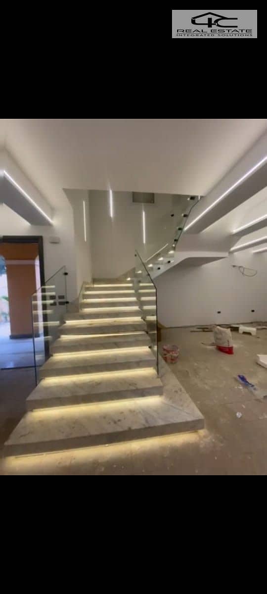 7 WhatsApp Image 2025-12-08 at 13.12. 02 (1). jpeg