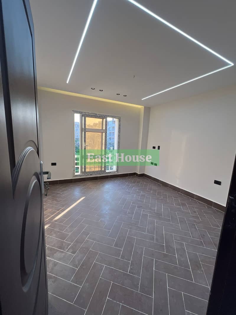 7 WhatsApp Image 2025-12-08 at 2.09. 15 PM (3). jpeg