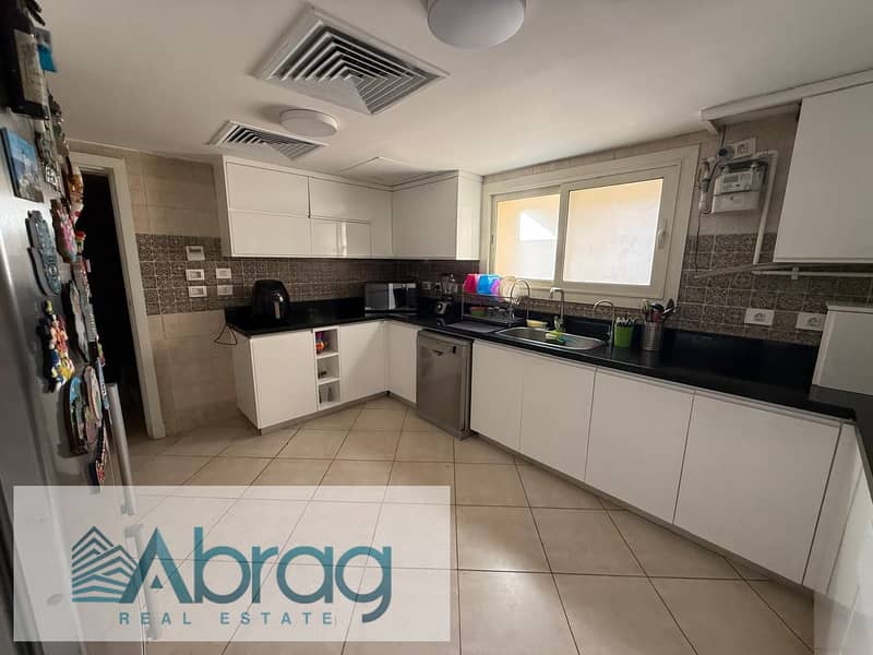 18 WhatsApp Image 2025-12-07 at 15.56. 54_1827bea0. jpg