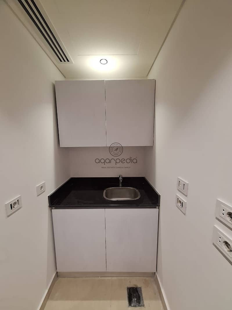 6 WhatsApp Image 2025-12-03 at 2.43. 23 PM (2). jpeg