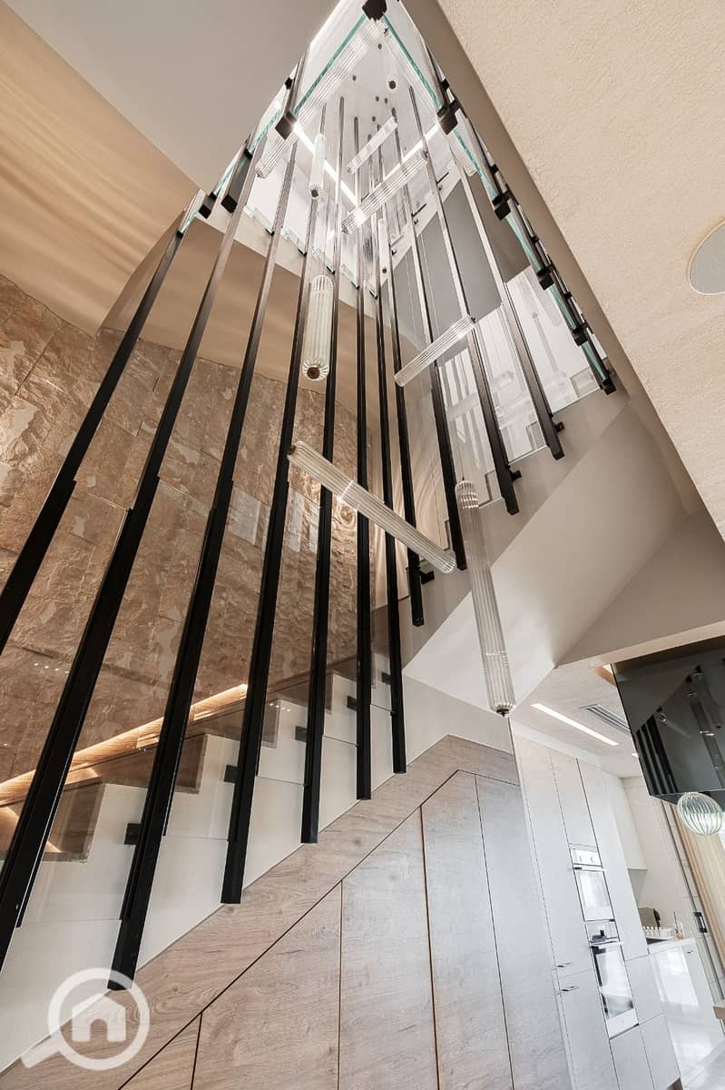 6 WhatsApp Image 2025-12-08 at 13.29. 27_1ddab97b. jpg