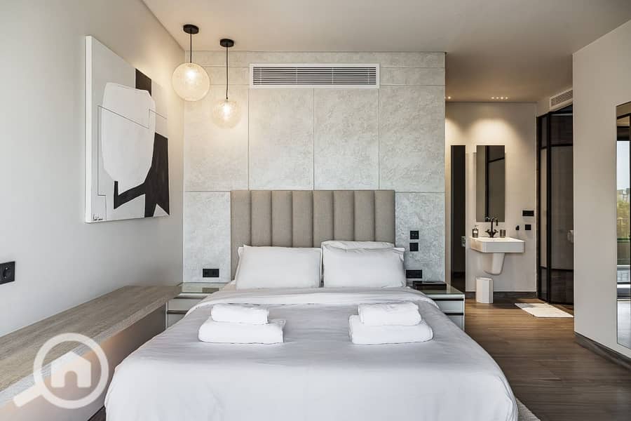 24 WhatsApp Image 2025-12-08 at 13.29. 34_6d7e2918. jpg