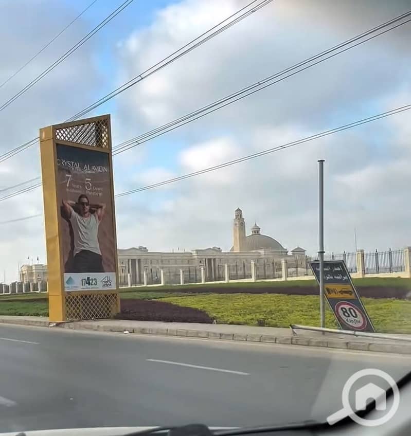 4 60a710c0-1a2f-45f5-926e-7727e7d5edae. jpg