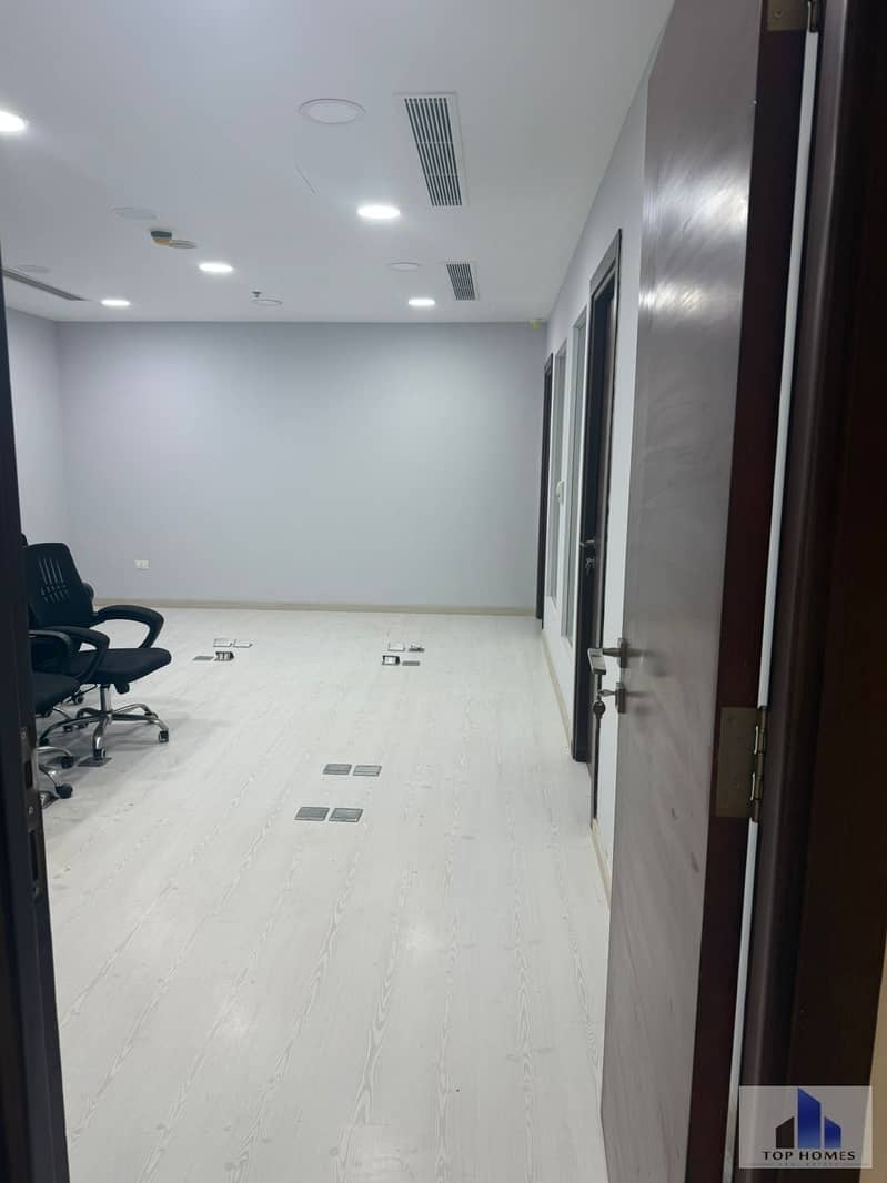 6 WhatsApp Image 2025-12-08 at 2.25. 41 PM (1). jpeg